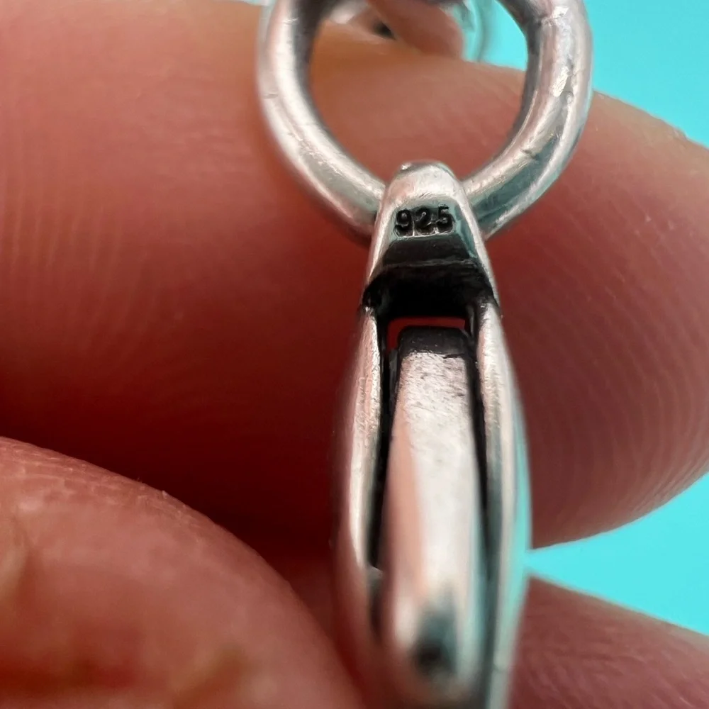 Tiffany & Co. elegant 100%