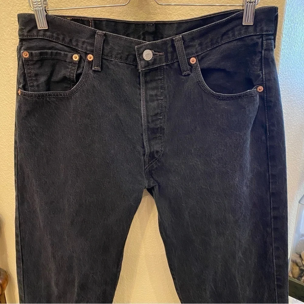 Levis pre owned