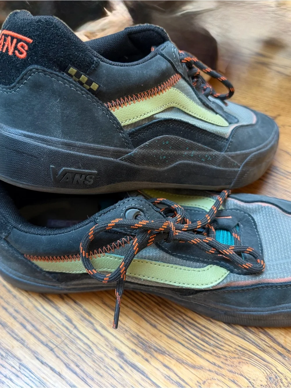 Vans classic low