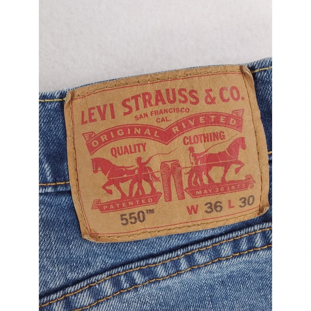 Levis levis 550