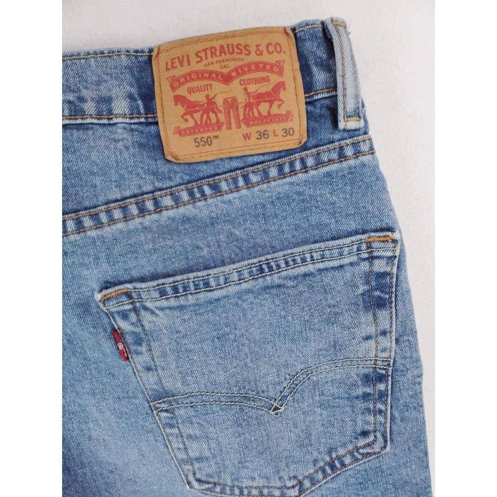 Levis levis 550