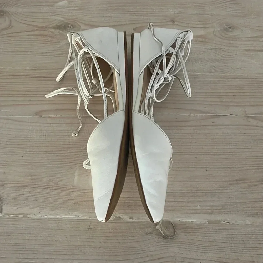 Vince Camuto sophisticated modern