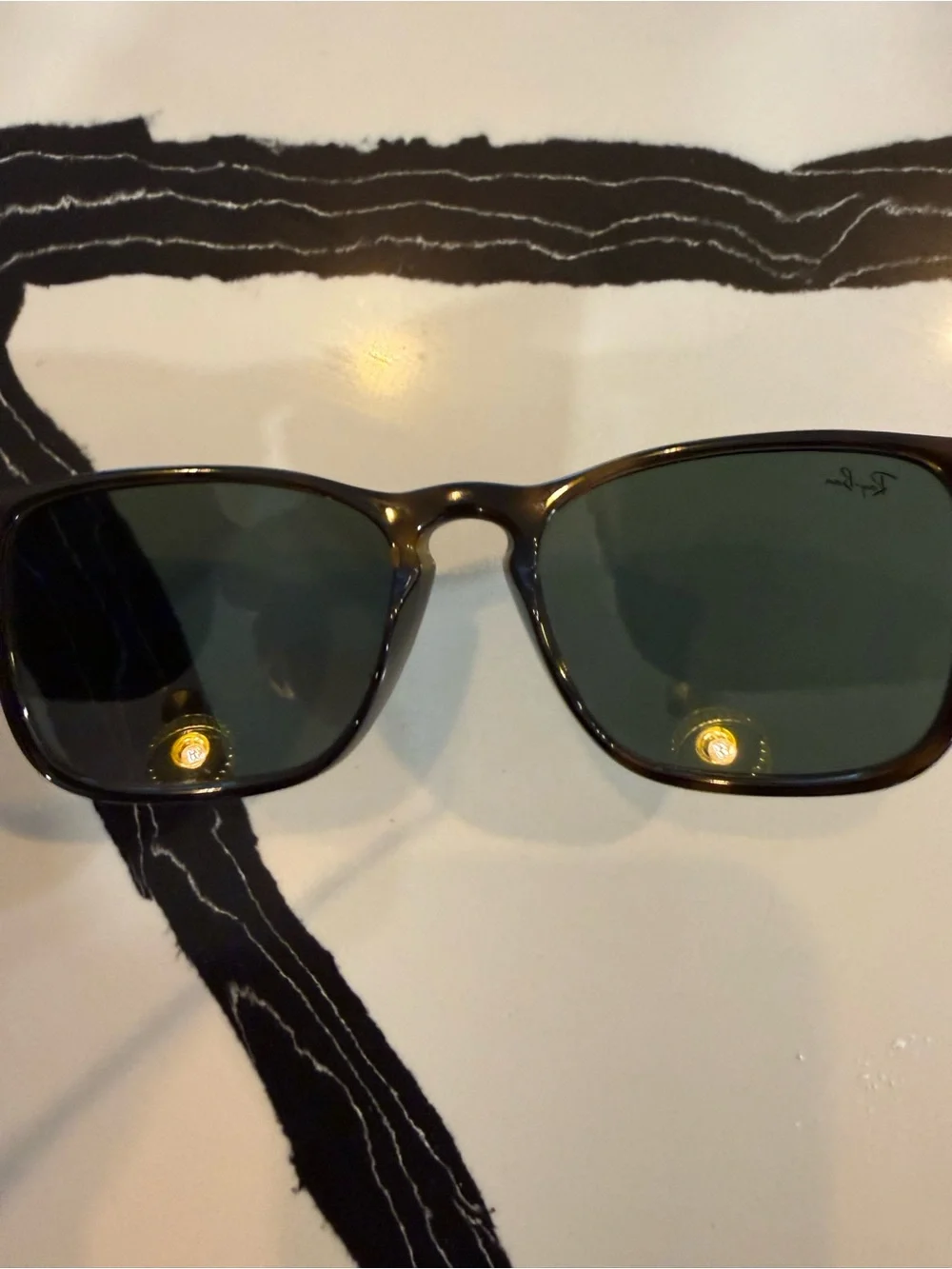 Ray-Ban contemporary square