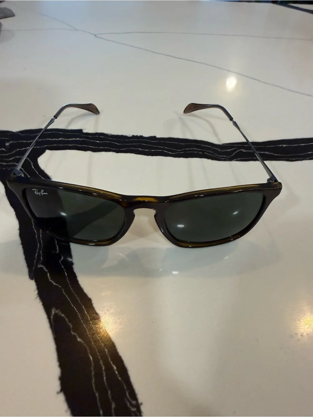Ray-Ban contemporary square