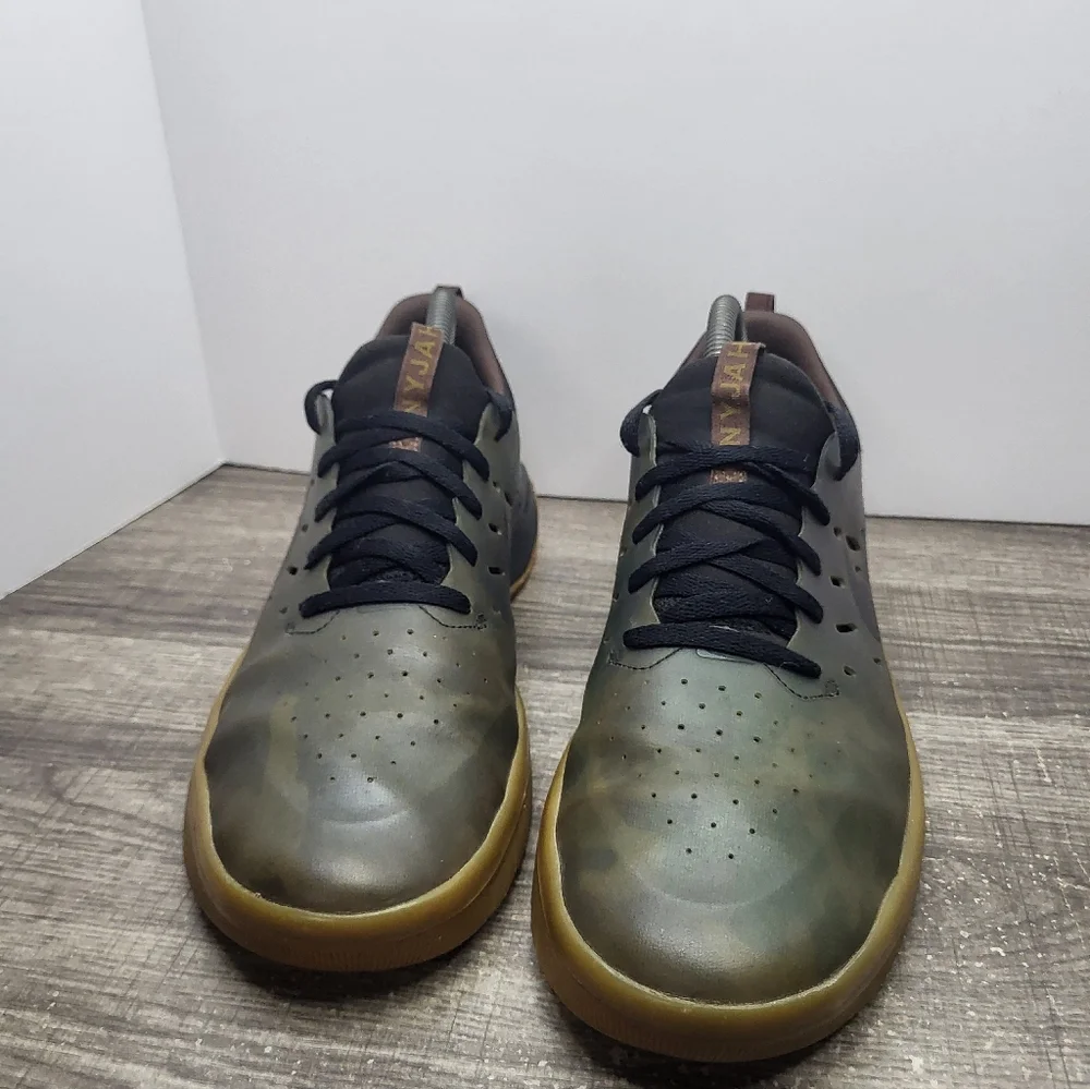 Nike gently used