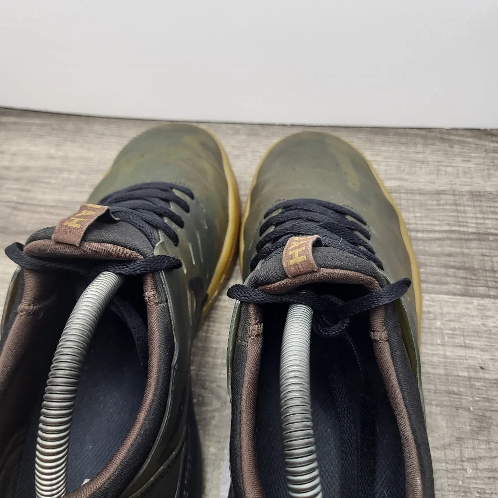 Nike gently used