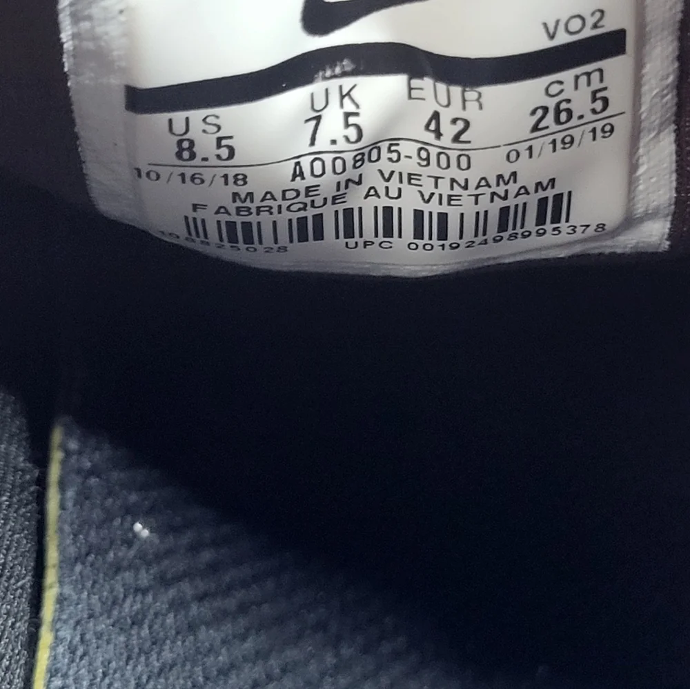 Nike gently used