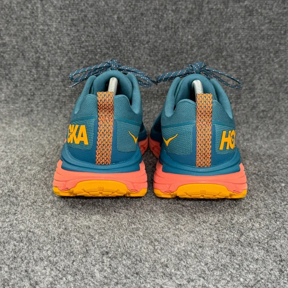 Hoka One One hoka one