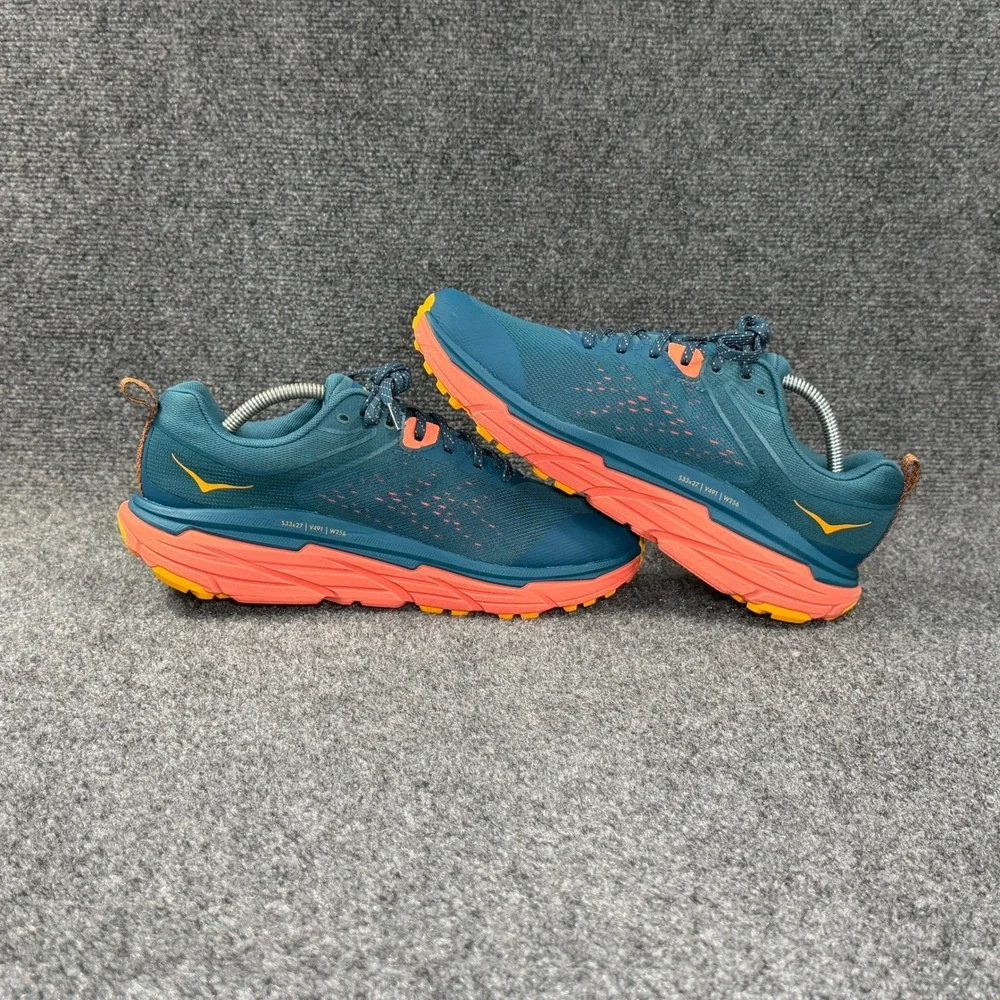 Hoka One One hoka one