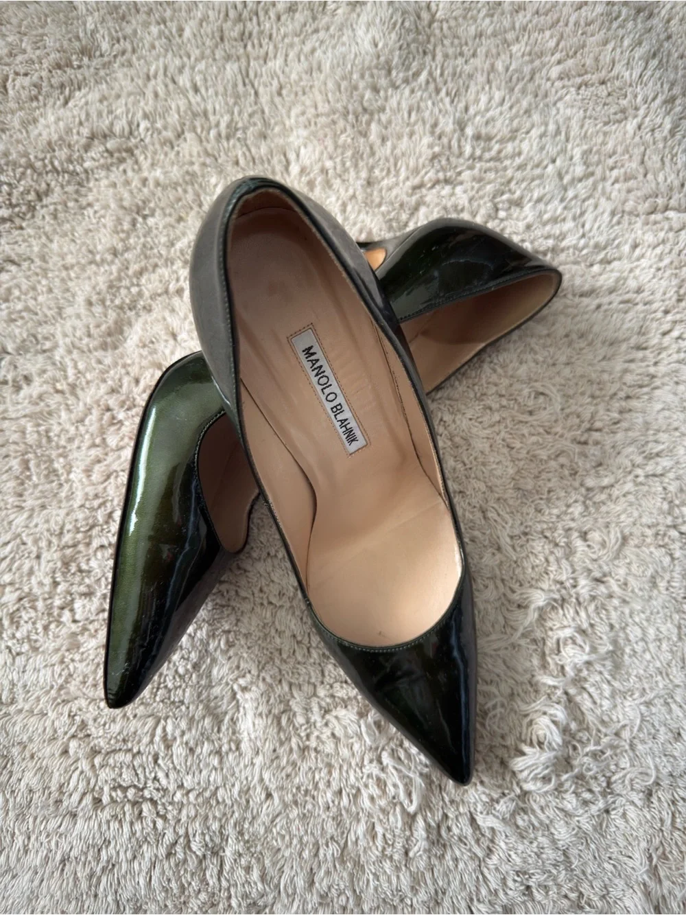 Manolo Blahnik classic manolo