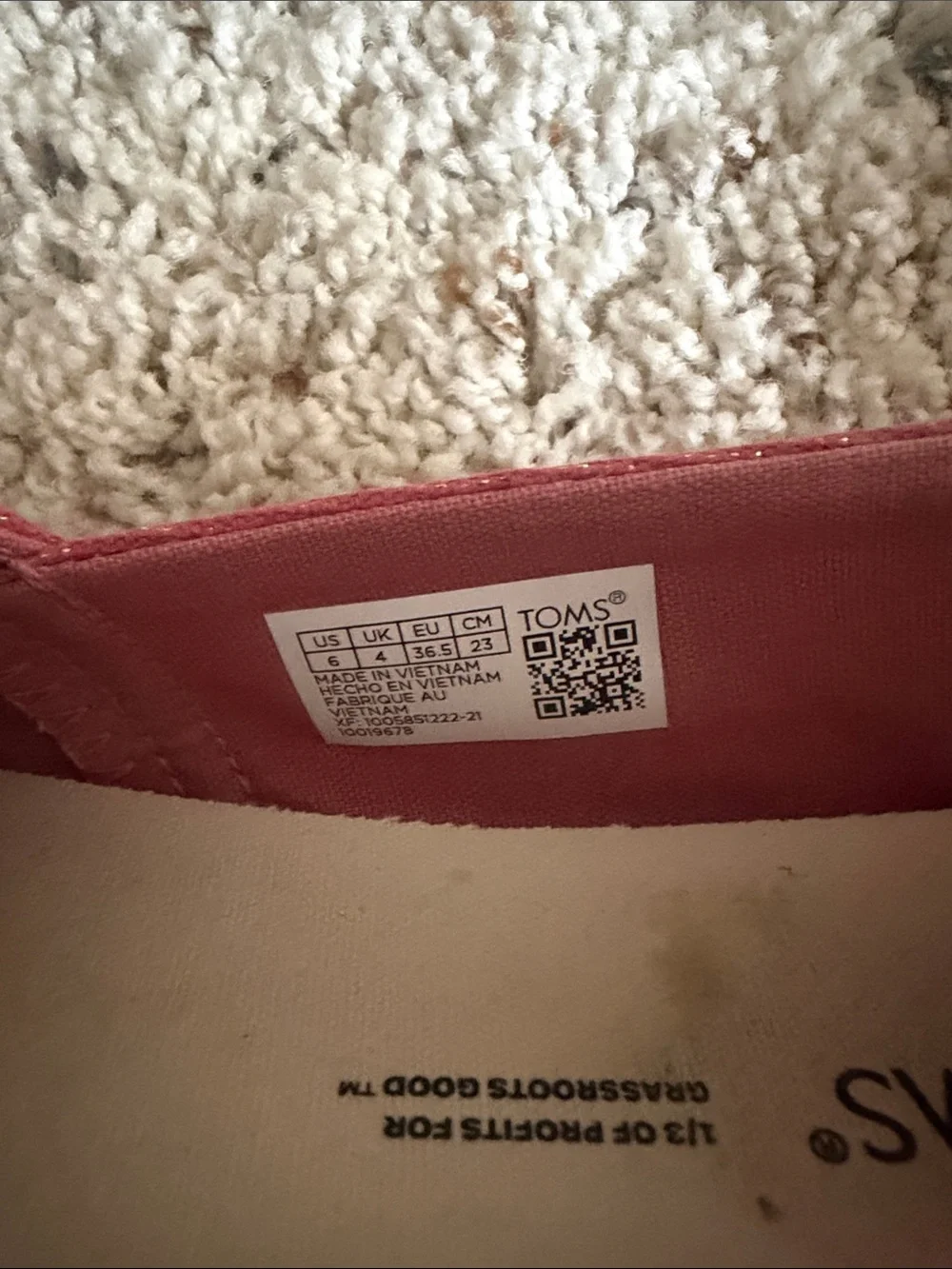 Toms classic slip