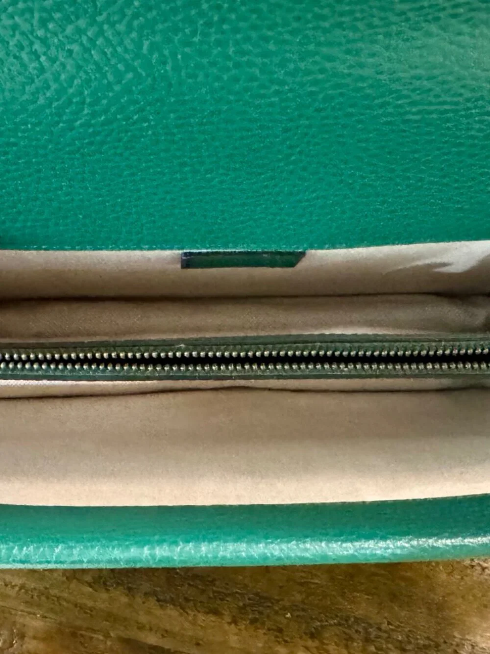 Gucci excellent authentic