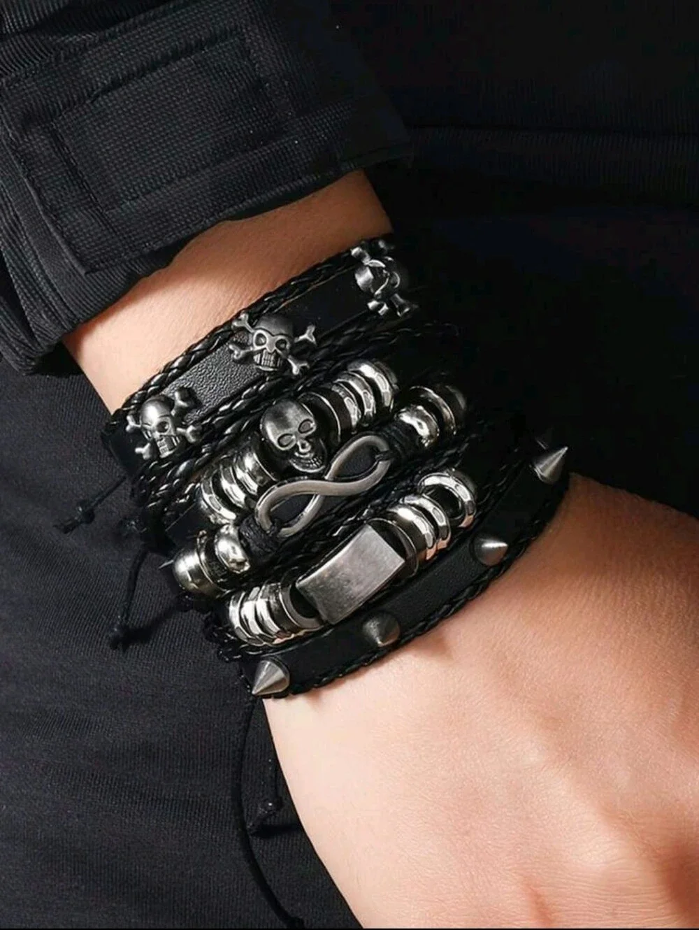 N/A stylish black