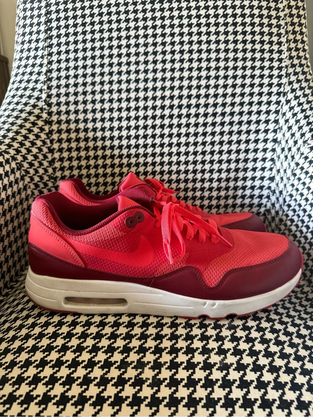 Nike Air Max Men’s Red and Burgundy Athletic Sneakers