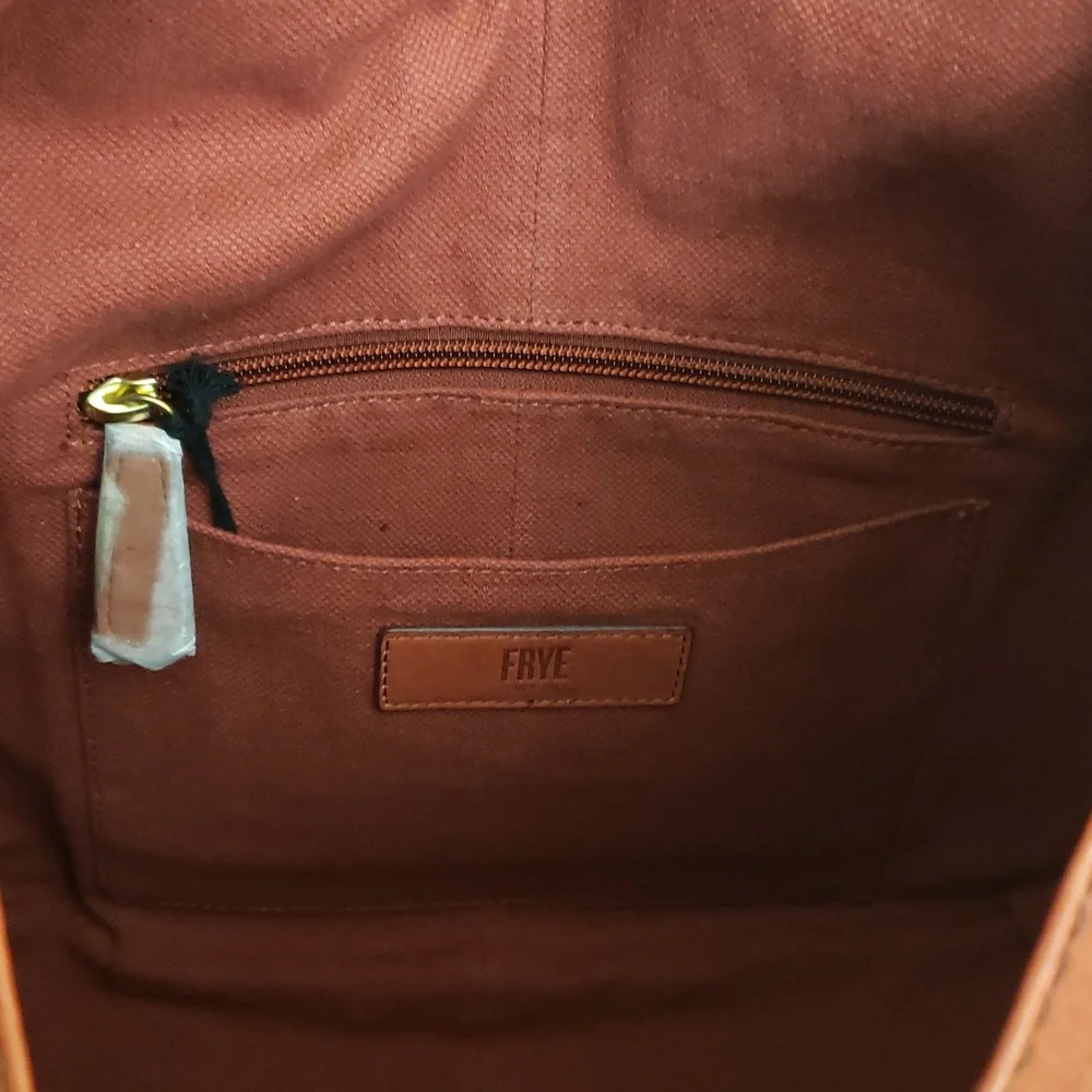 Frye shoulder texture offers