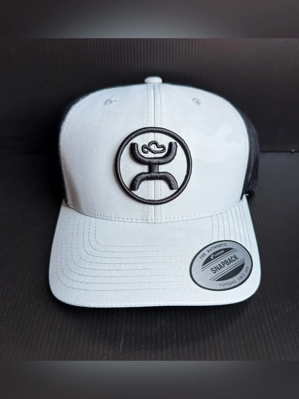 NWT Hooey O Classic Grey Camo Black Mesh Adjustable SnapBack Trucker Hat Cap