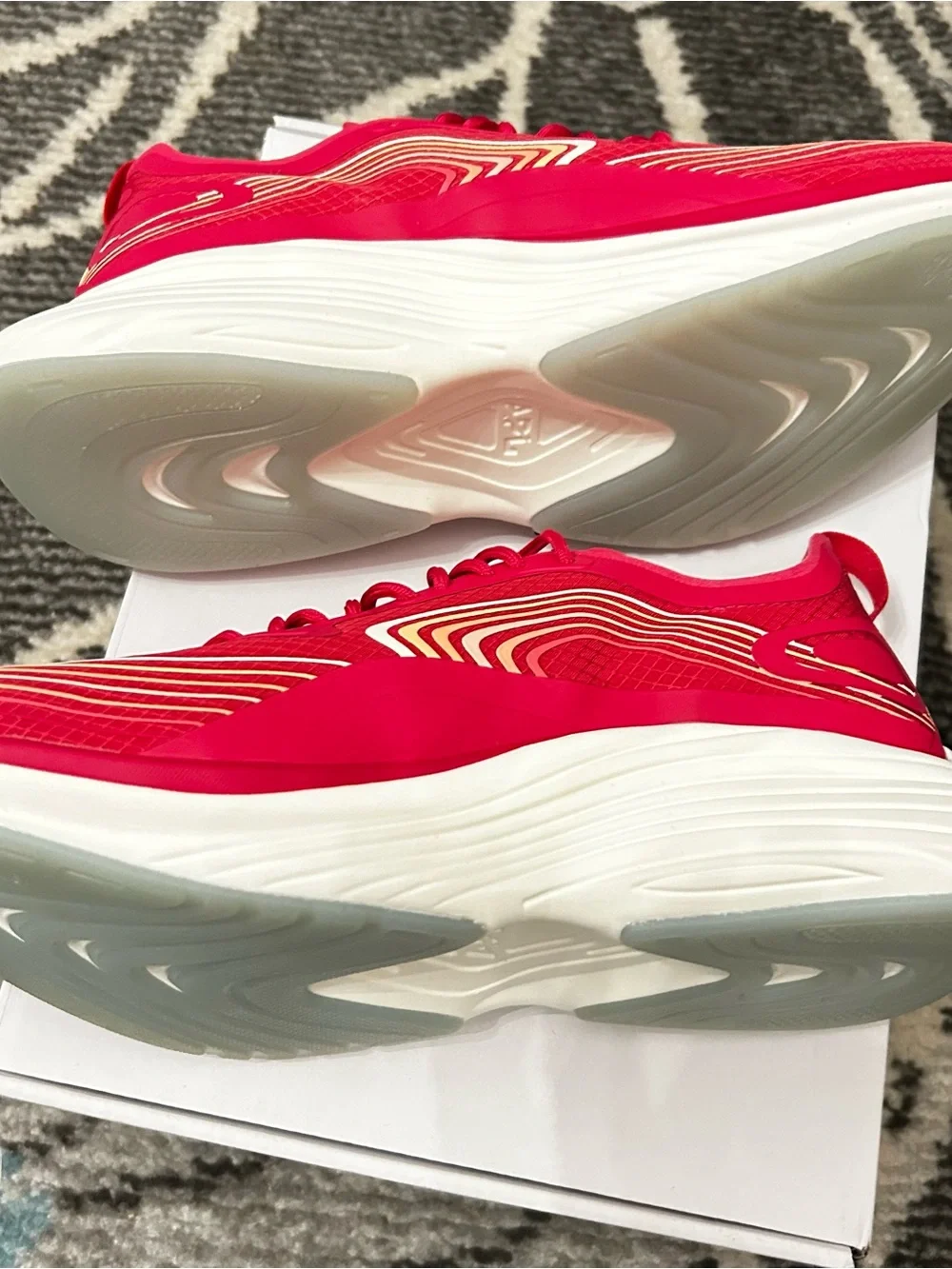 APL bold red