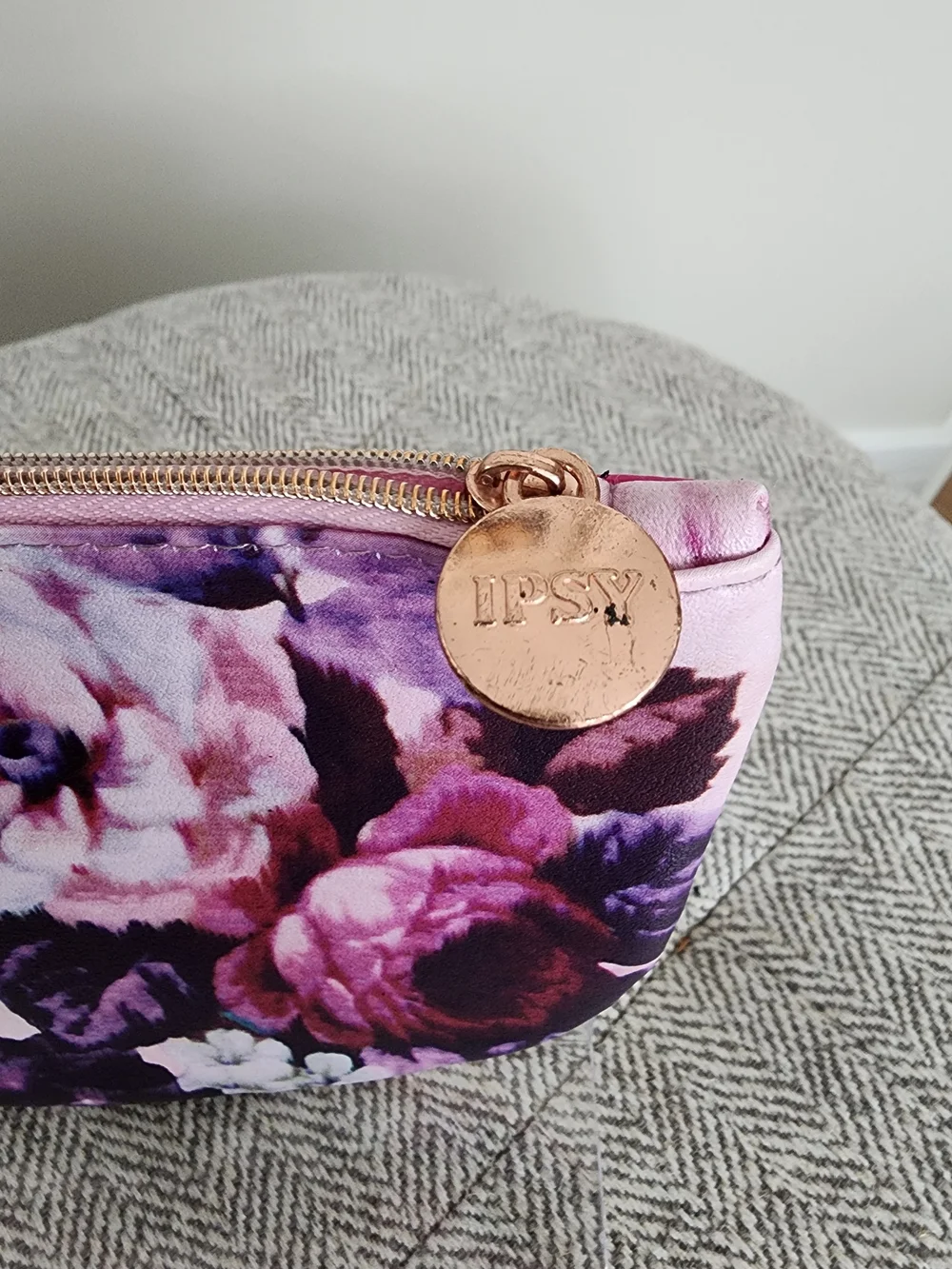 ipsy stylish pink