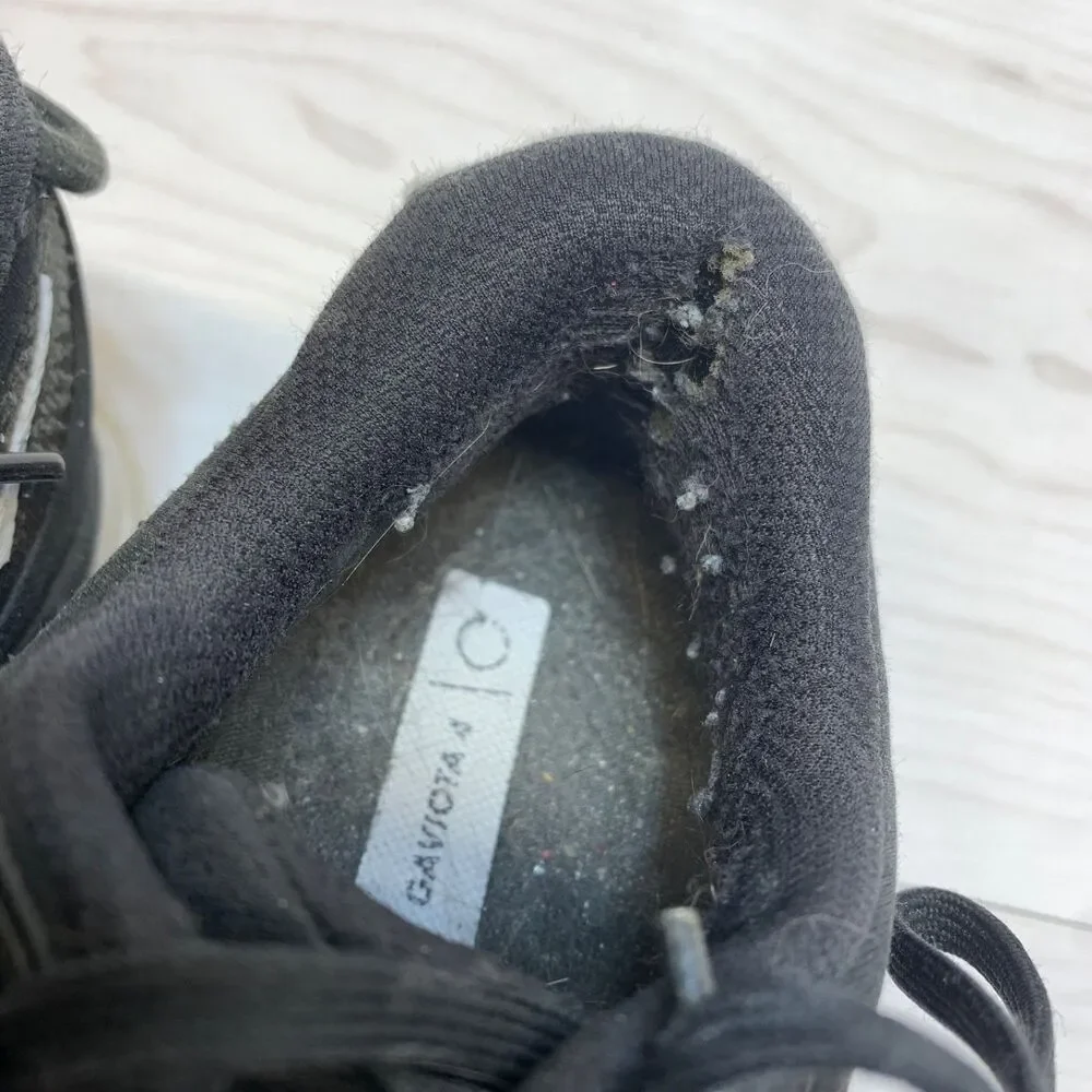 Hoka One One hoka one