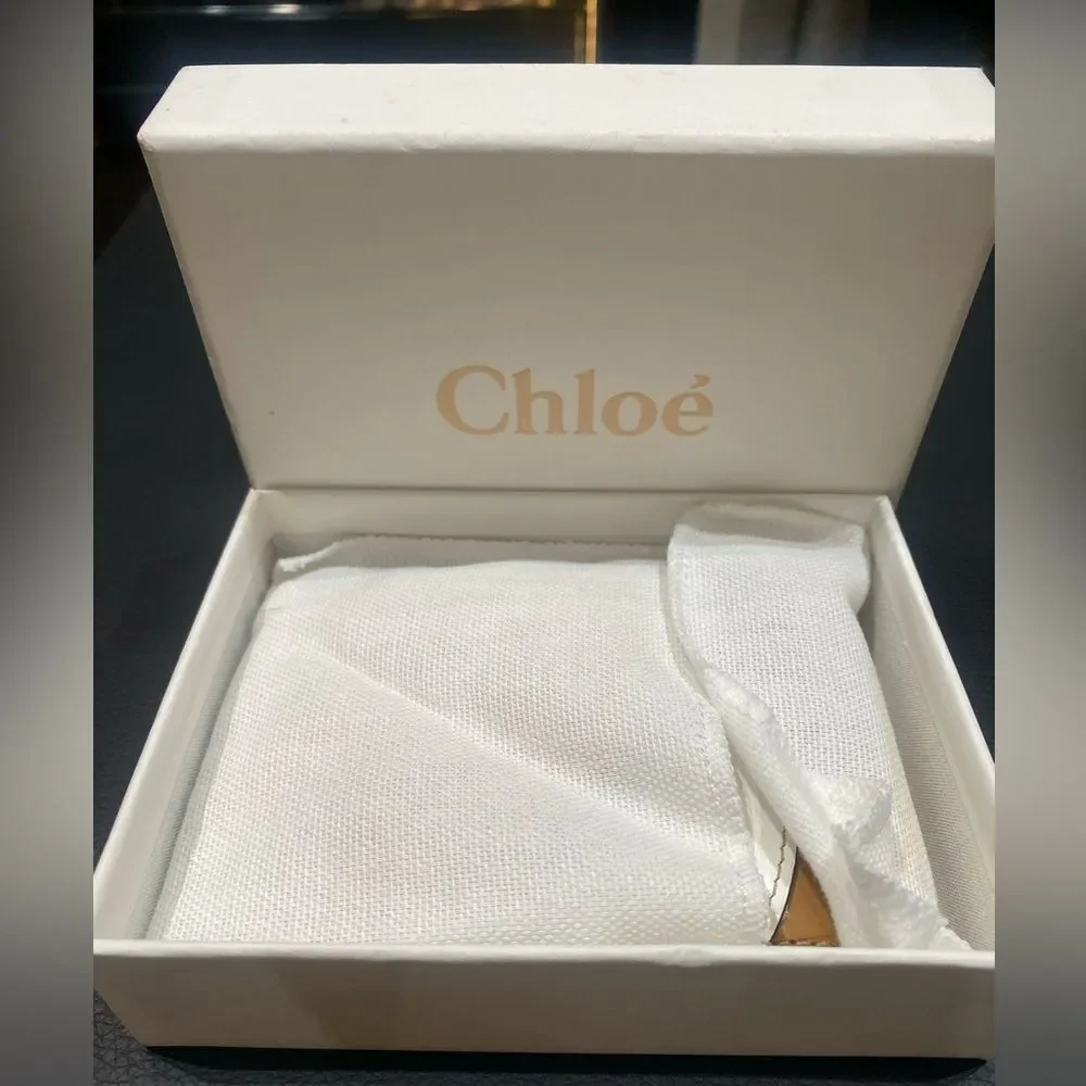 Chloe walden crocodile