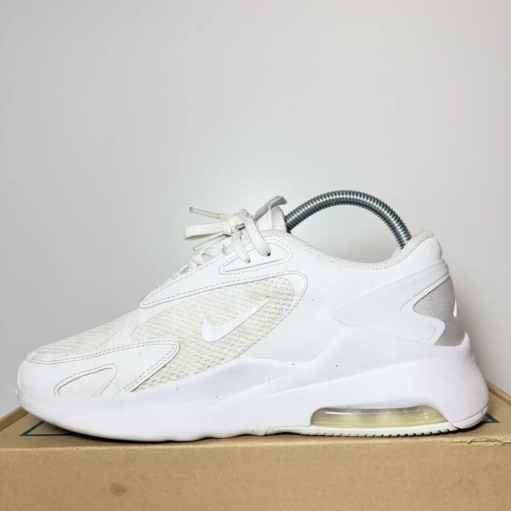Nike elevate your