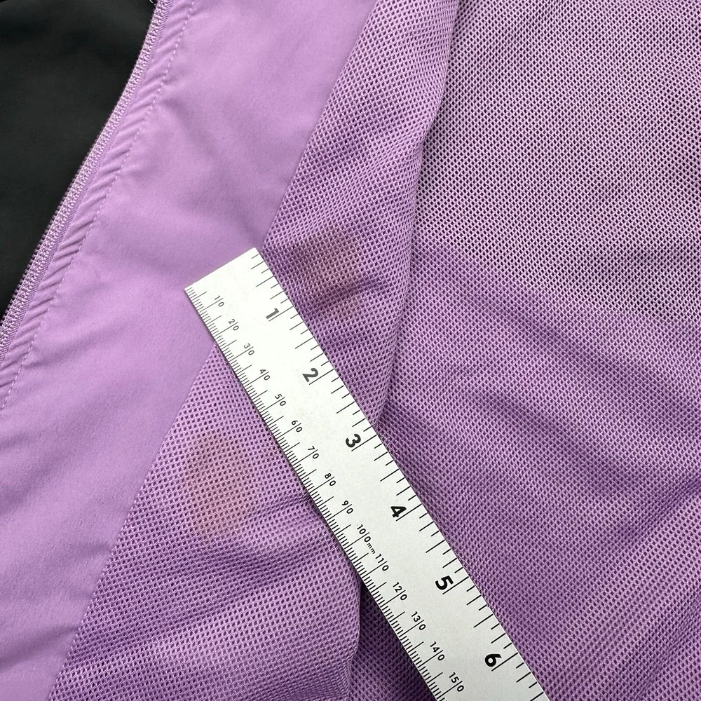 Nike women small