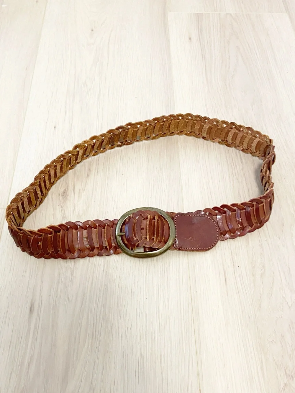 Vintage Gap  1980/90's woven braided leather belt brown