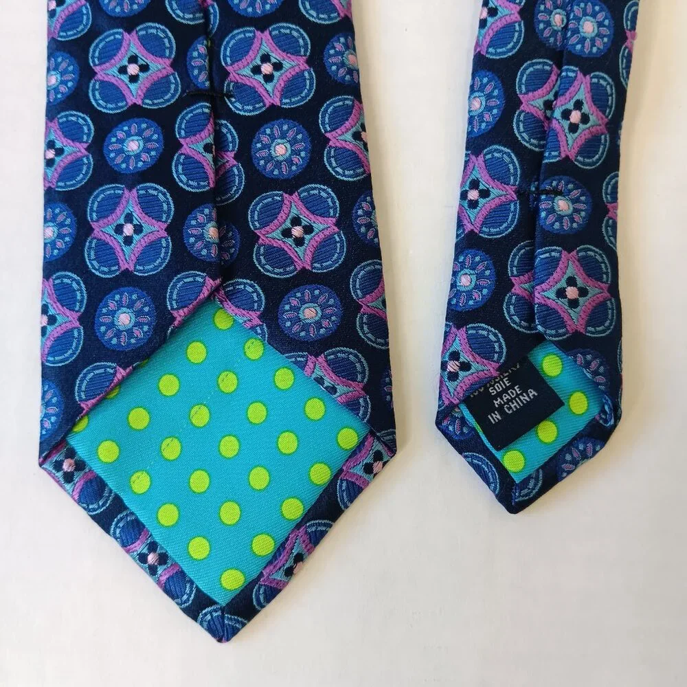 Ted Baker London excellent pre