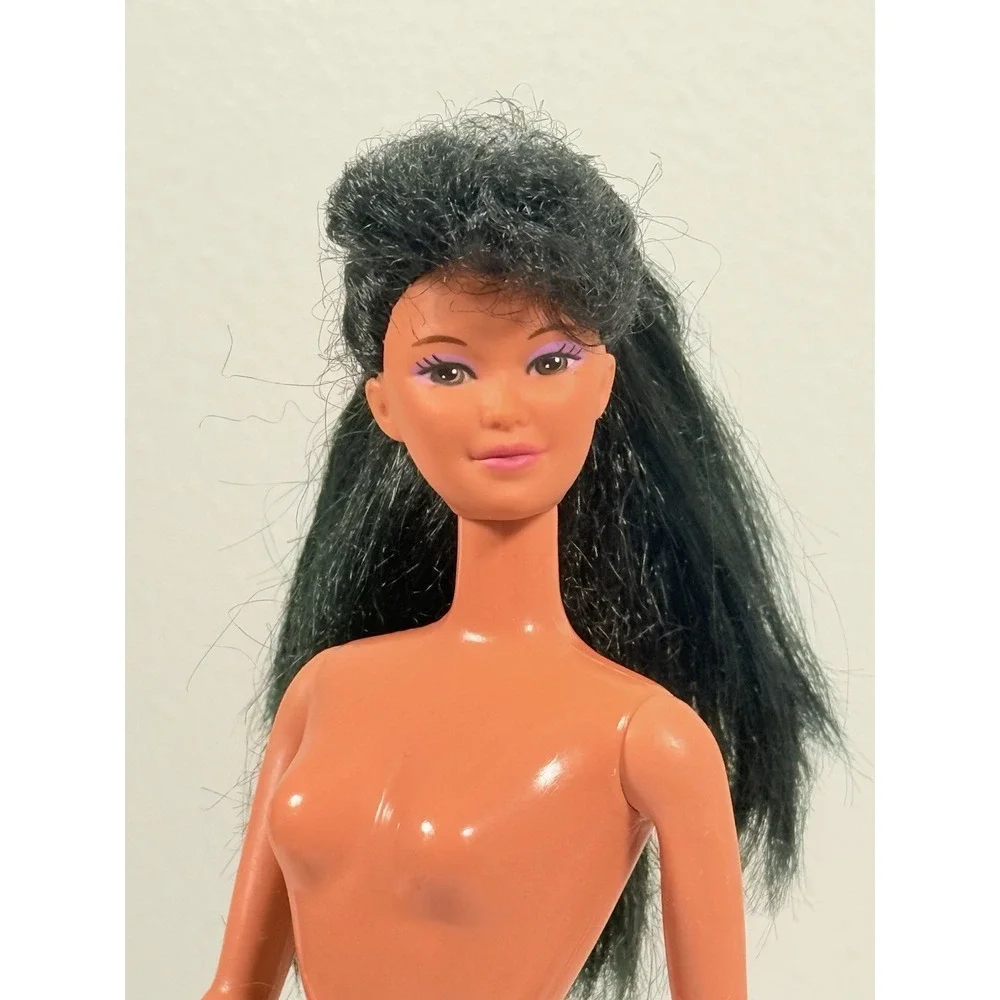 Vtg Mattel Barbie Asian Tan Skin Black Hair Superstar 1980 Kira Malaysia Miko