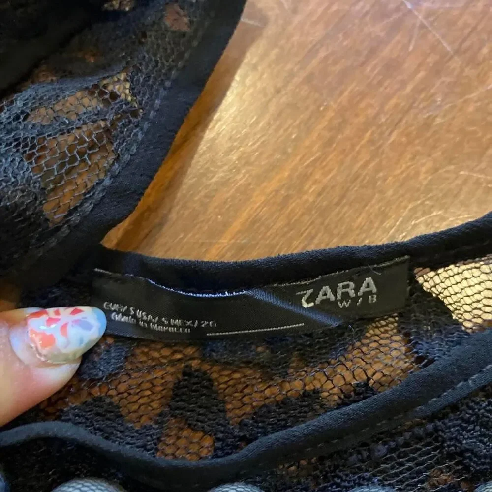 Zara black lace
