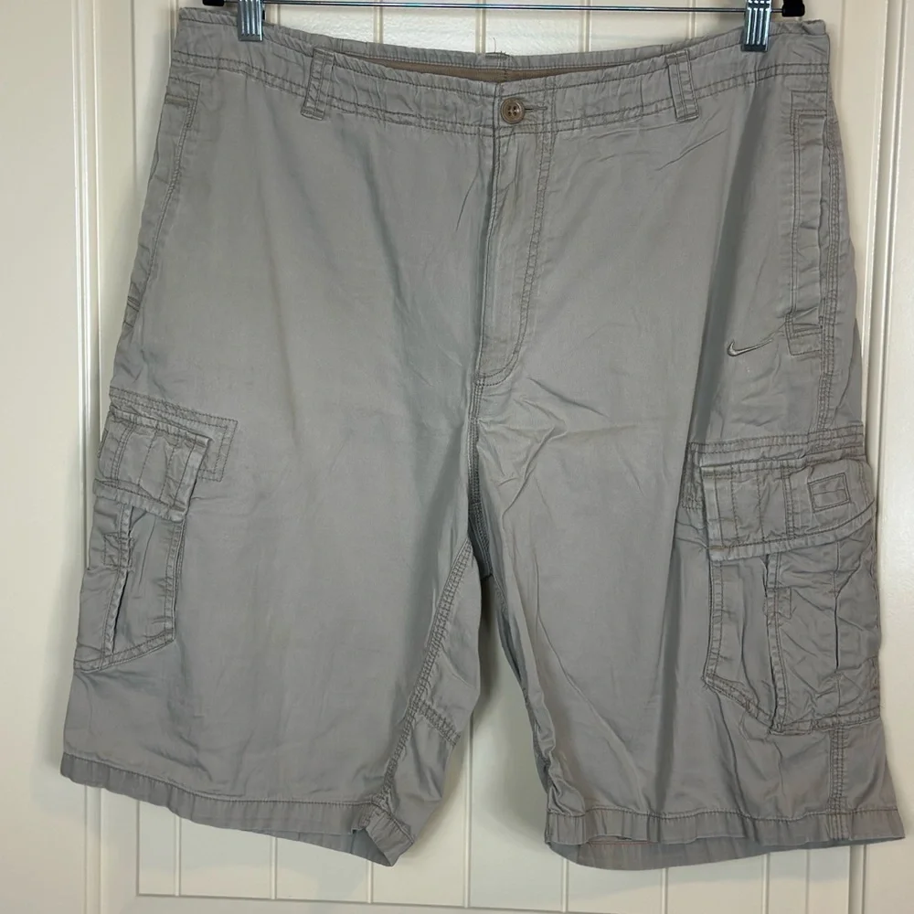 Nike Men's Cargo Shorts Cotton Hiking Skate '90s Y2K Size‎ XL