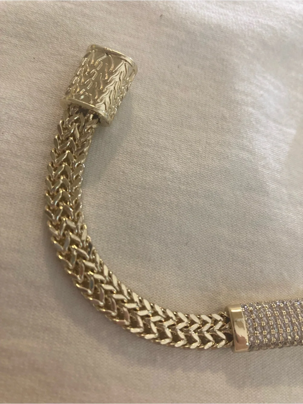 N/A gorgeous bracelet