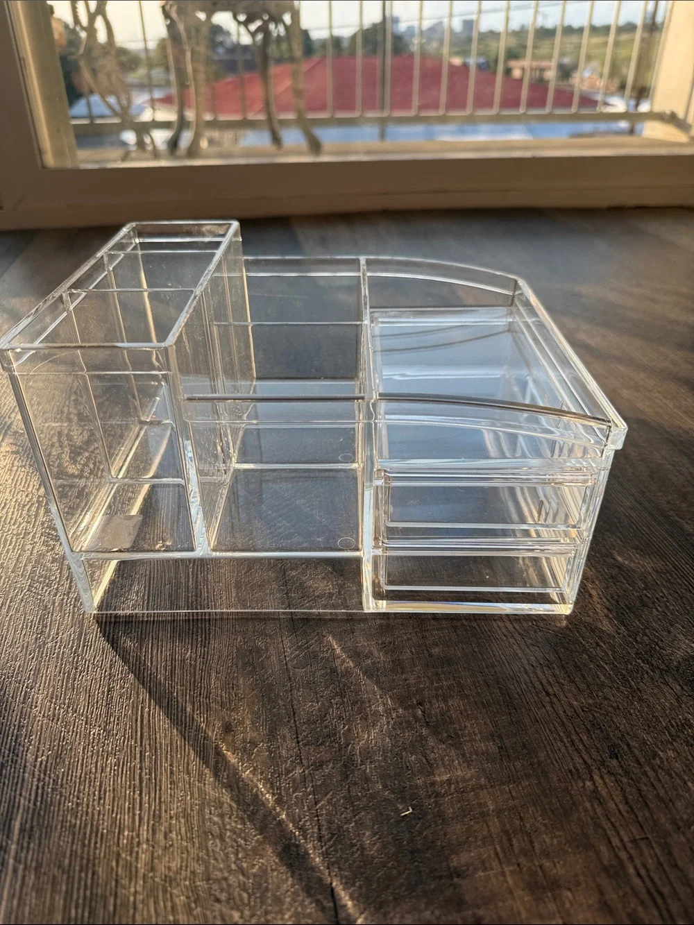 N/A clear acrylic