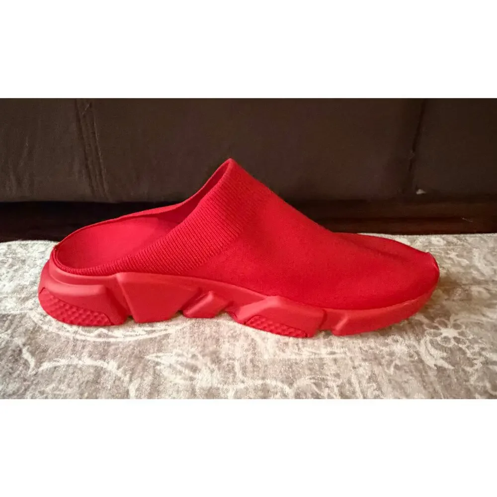 Balenciaga $925 nib