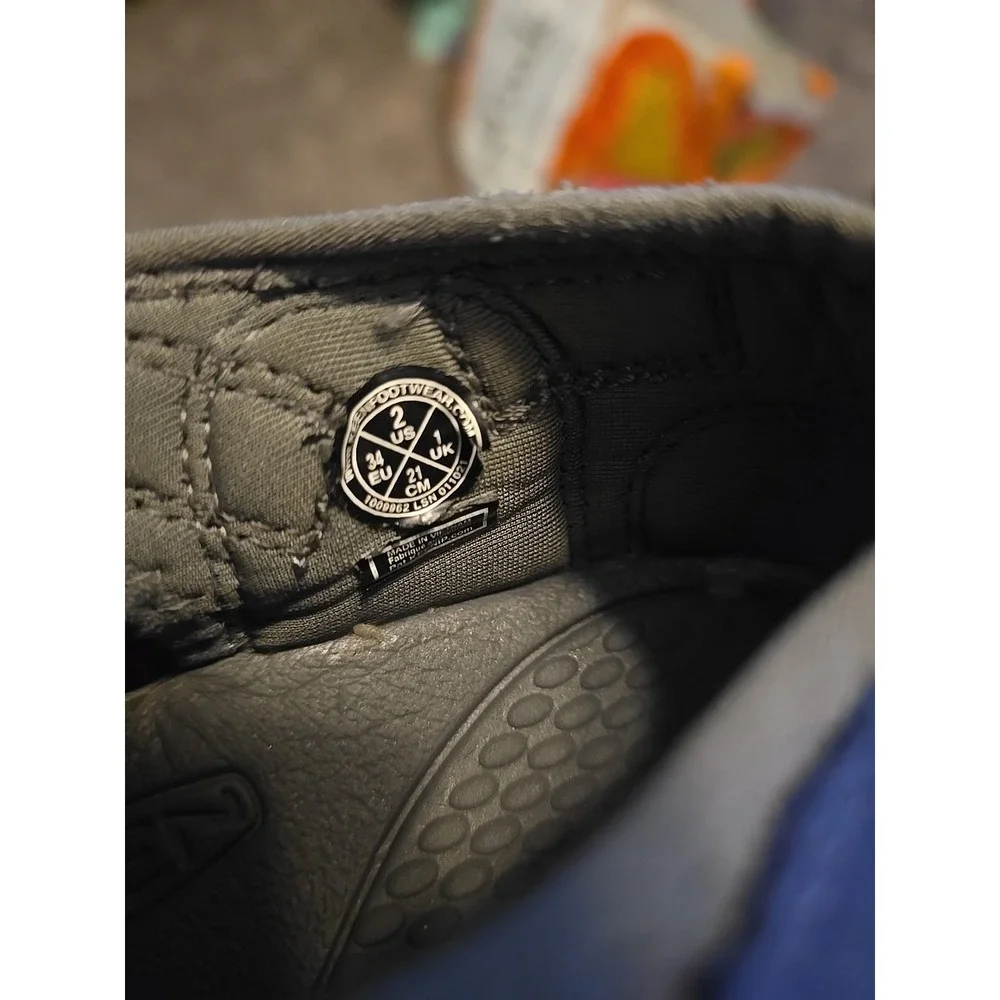 Keen kids navy