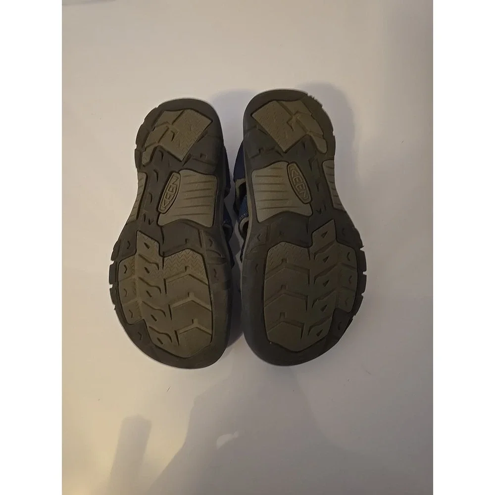 Keen kids navy