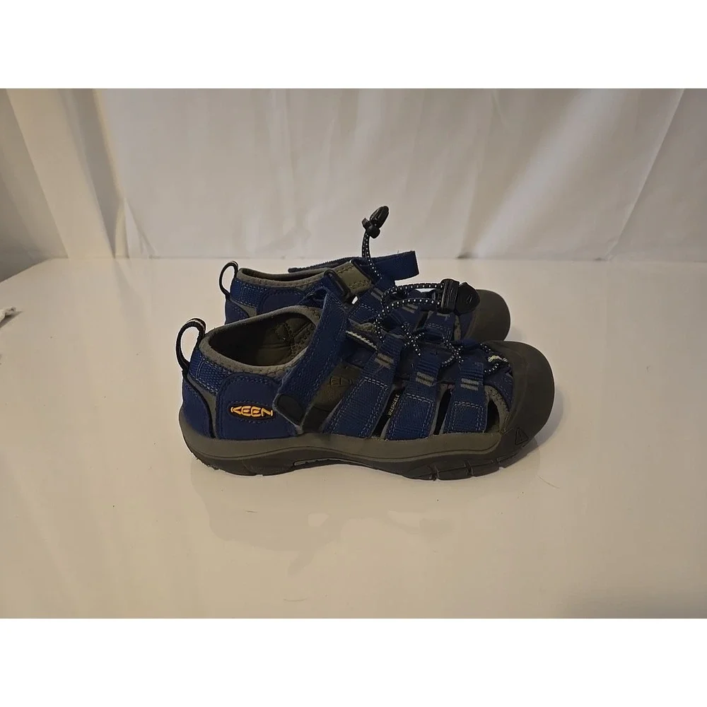 Keen kids navy