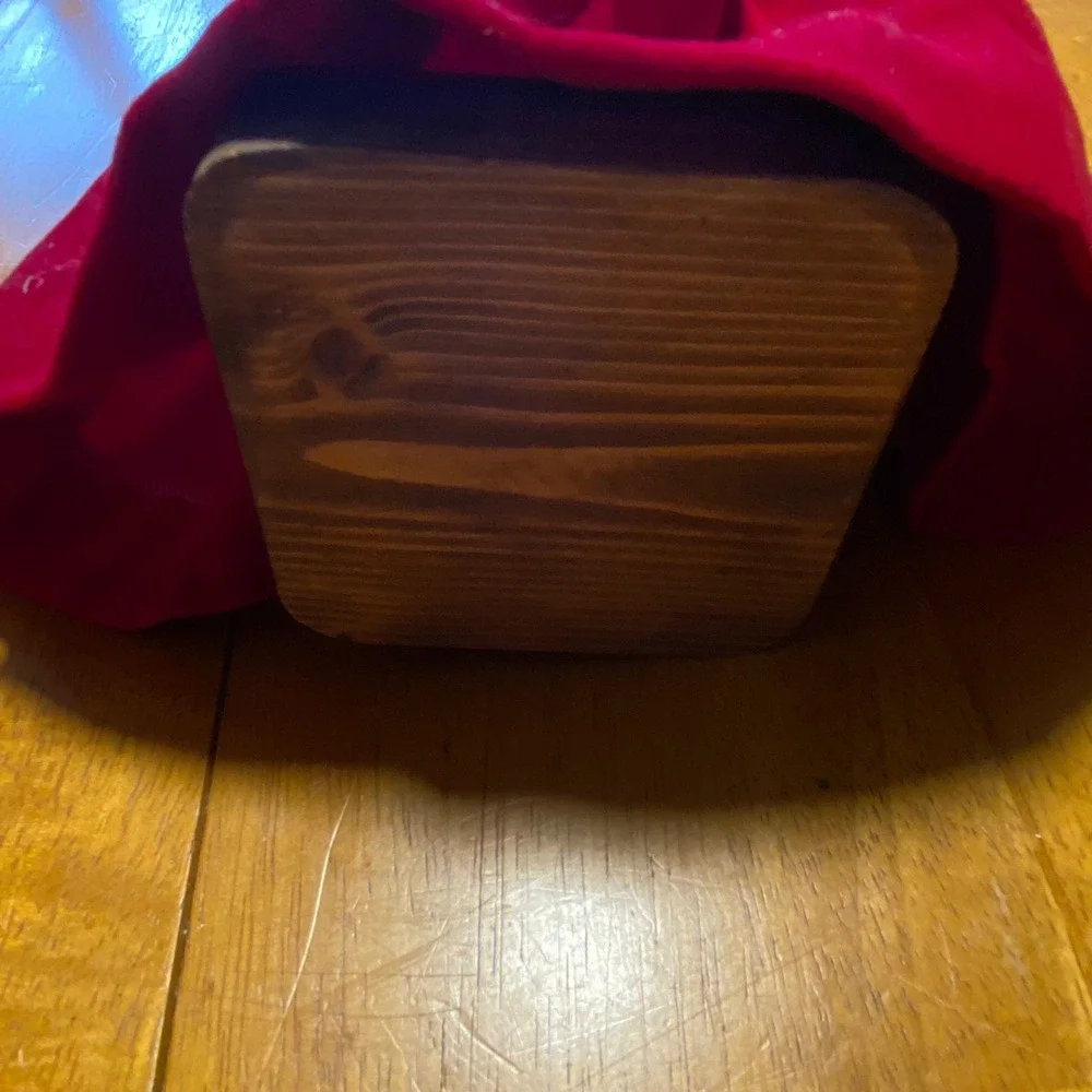 N/A handcrafted carol
