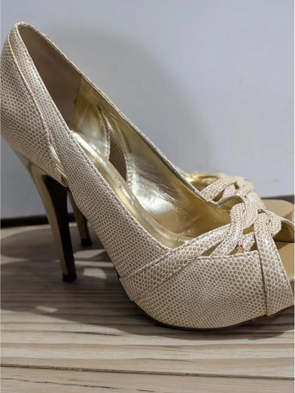 Charles By Charles David peep toe