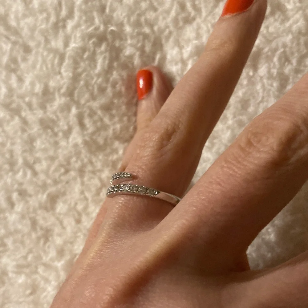 Unbranded believe ring