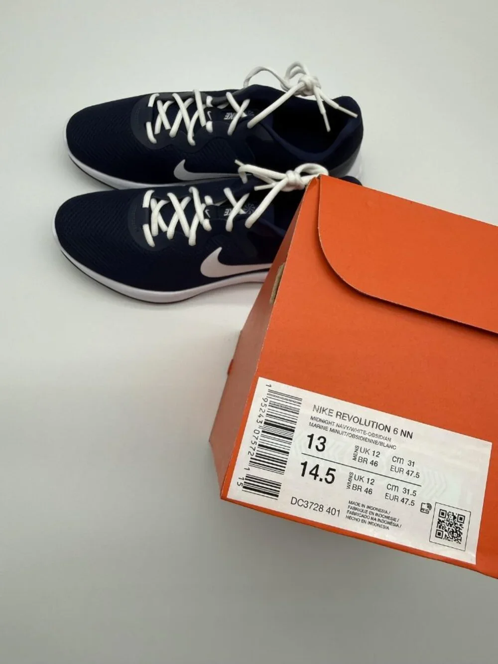 Nike rubber silhouette comfort