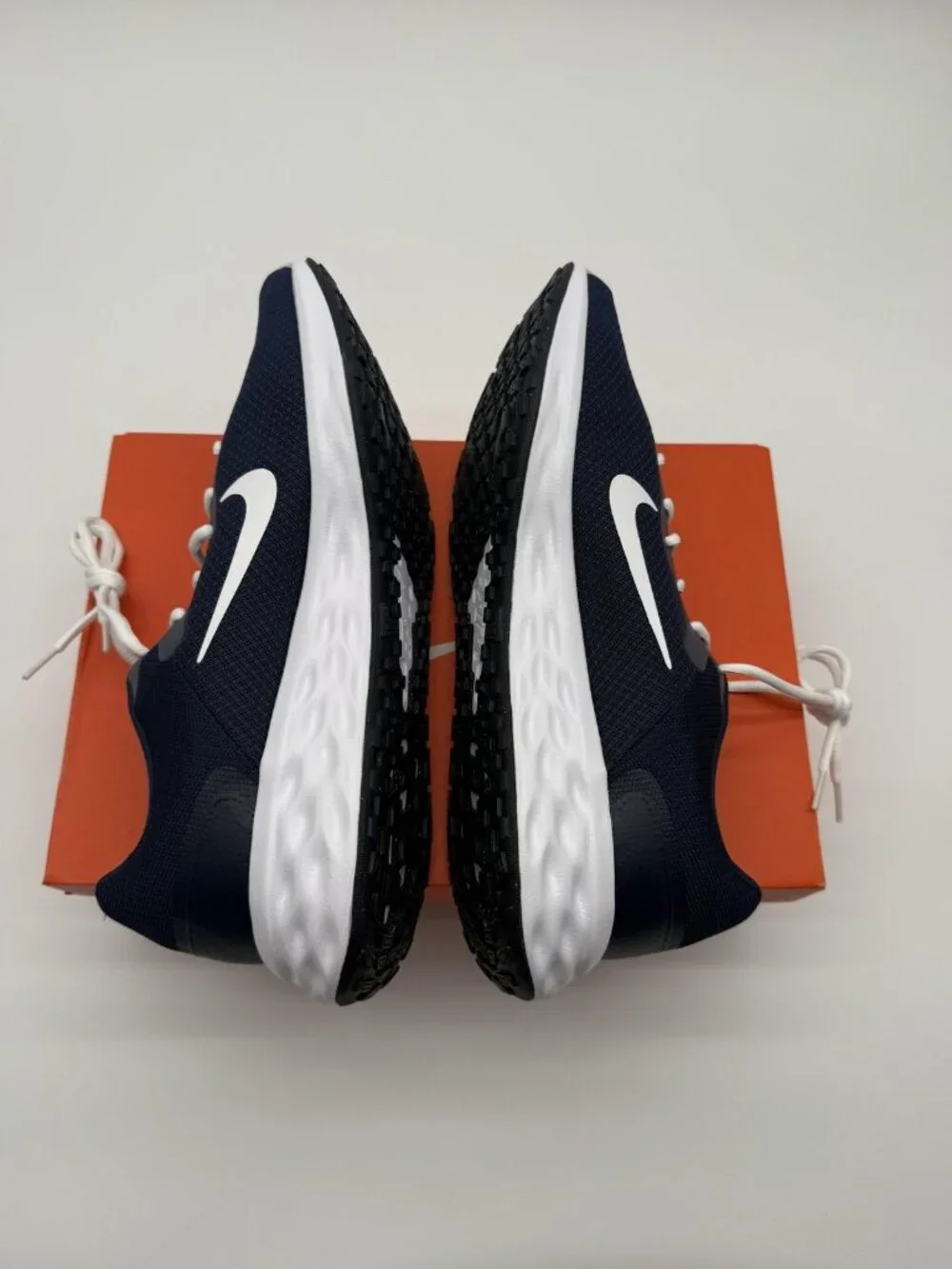 Nike athletic responsive sneaker