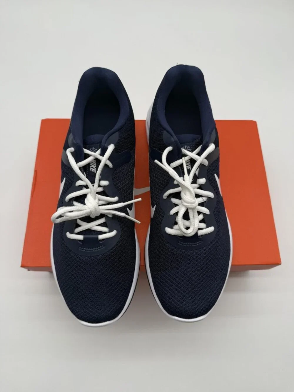 Nike padded responsive
