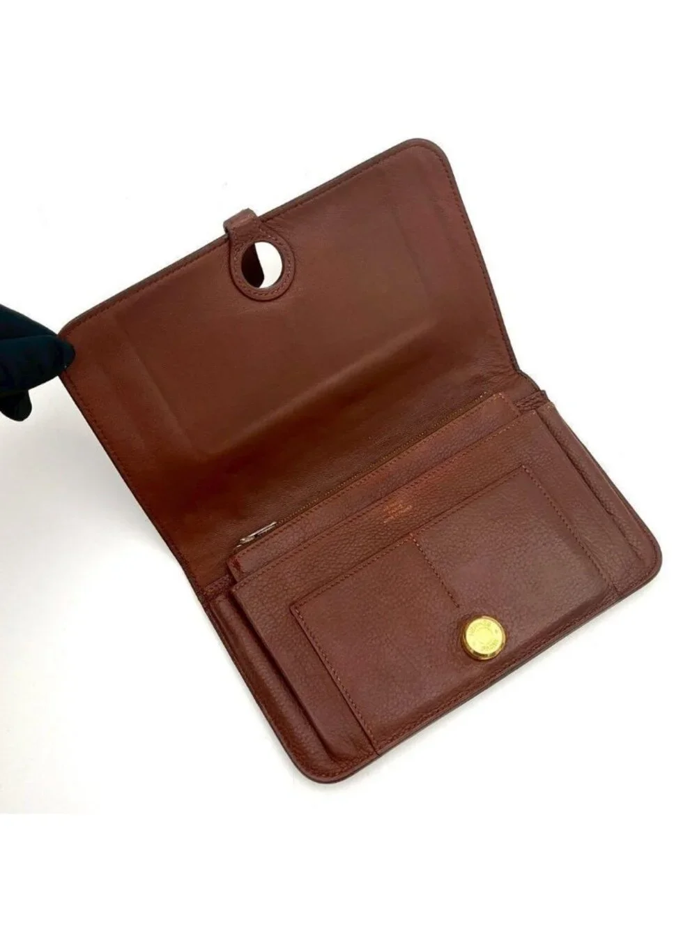 Hermes brand model