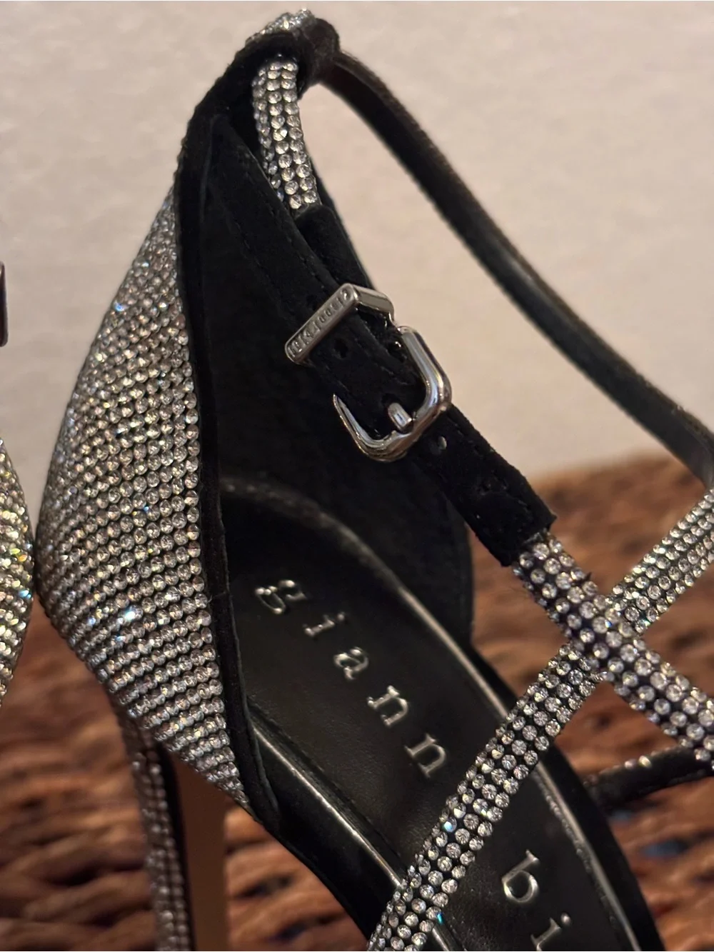 Gianni Bini stunning gianni