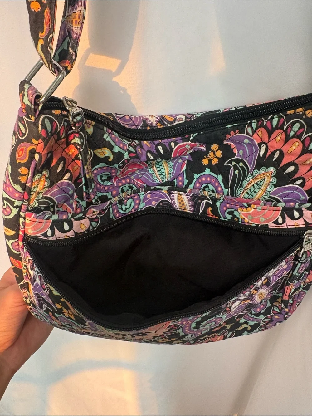Waverly vibrant paisley