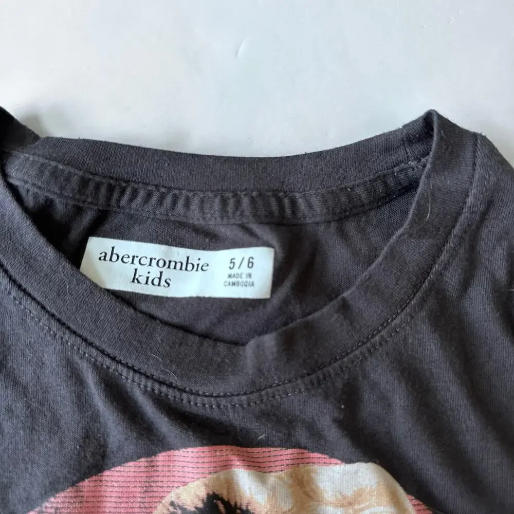 abercrombie kids black short
