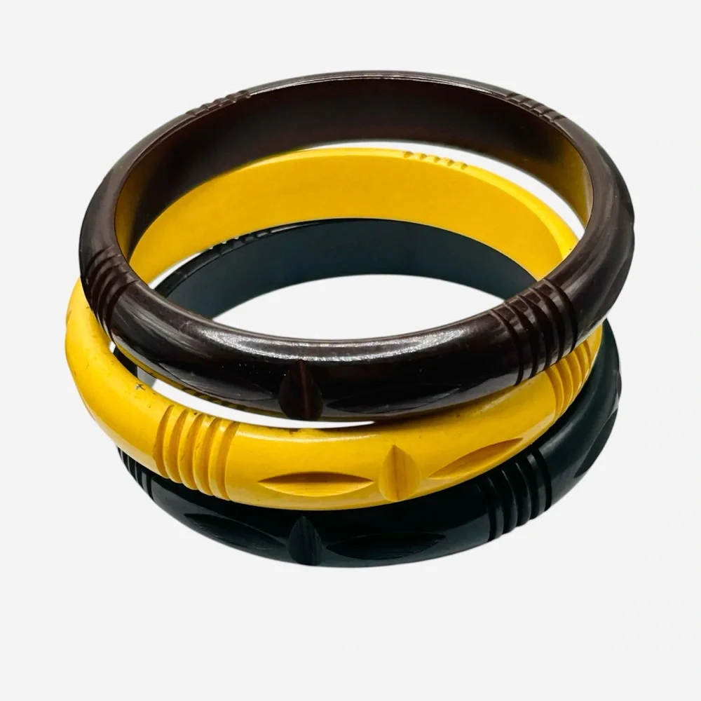 Vintage Carved Bakelite Bangles Black, Butterscotch and Chocolate