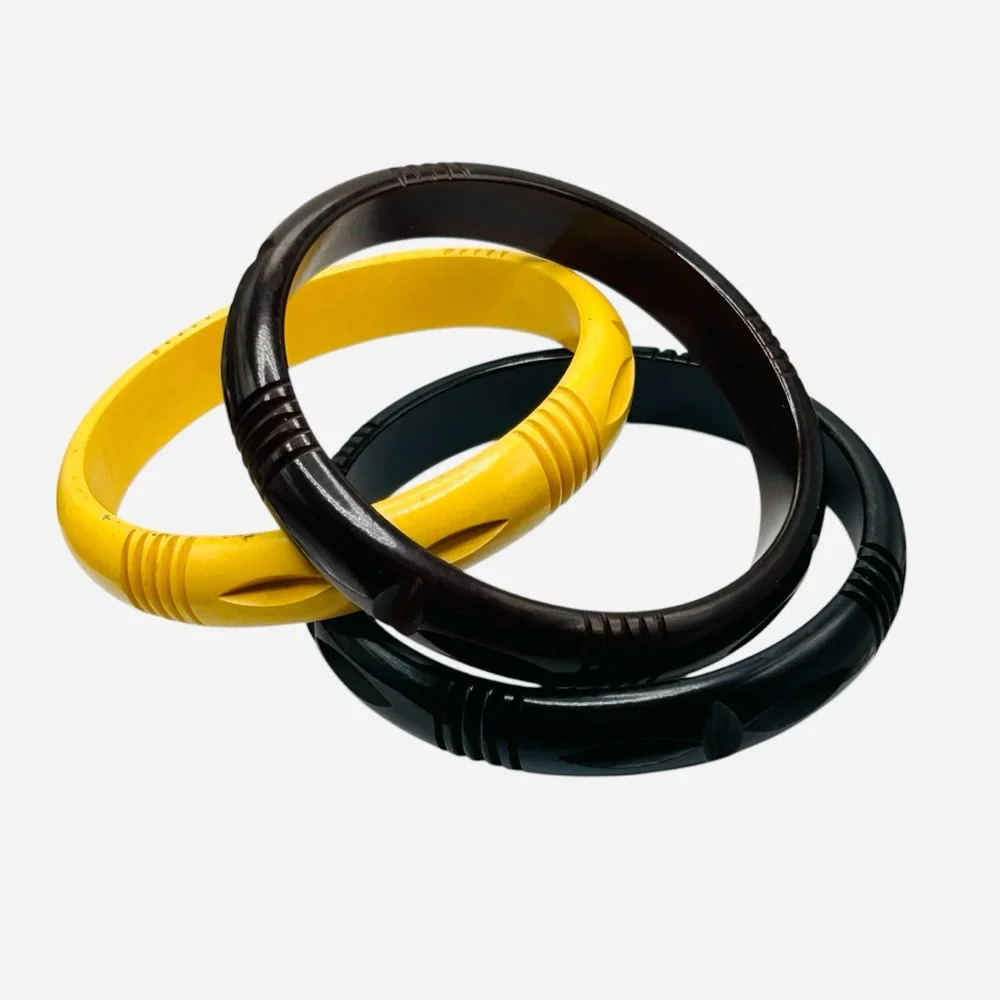 Bakelite gorgeous set