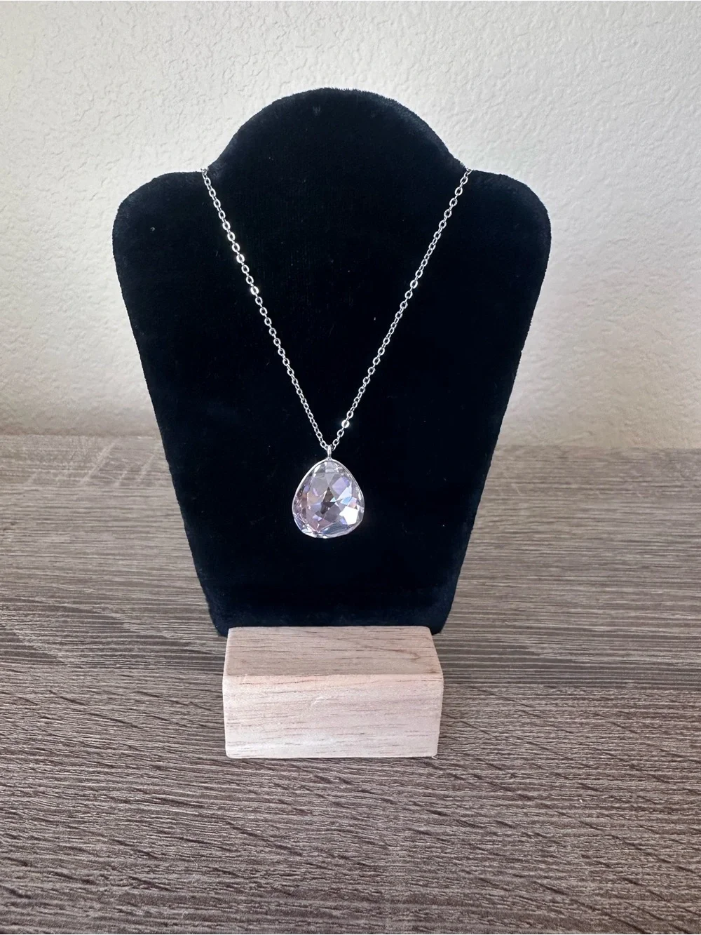 Swarovski crystal rosaline